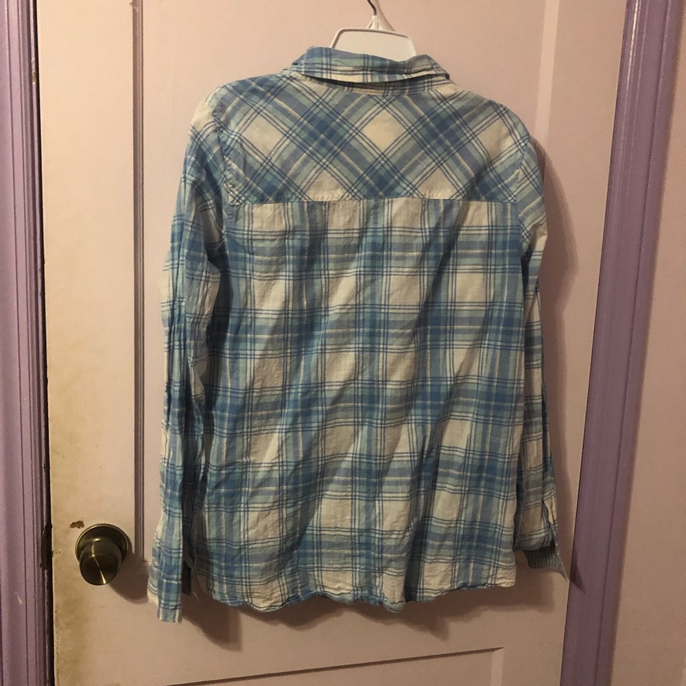 Button down shirt - Picture 2 of 3